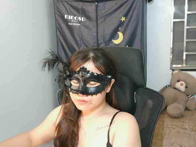 girl30slutty webcam