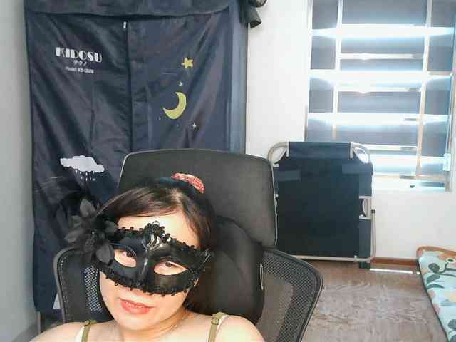girl30slutty webcam