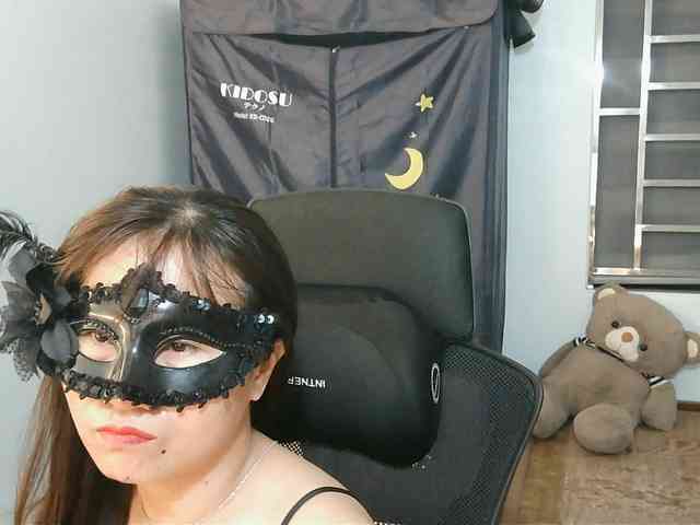 girl30slutty webcam