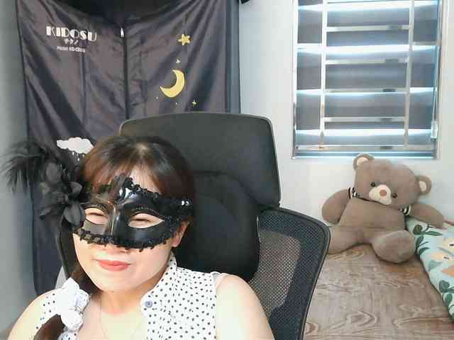 girl30slutty webcam