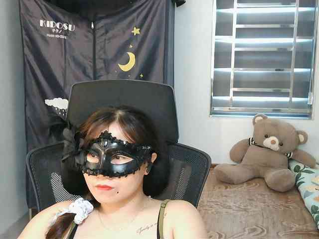 girl30slutty webcam
