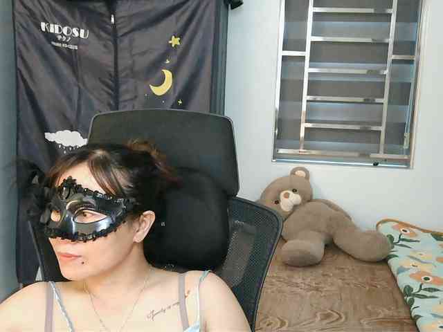 girl30slutty webcam