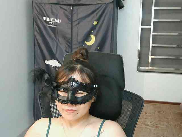 girl30slutty webcam