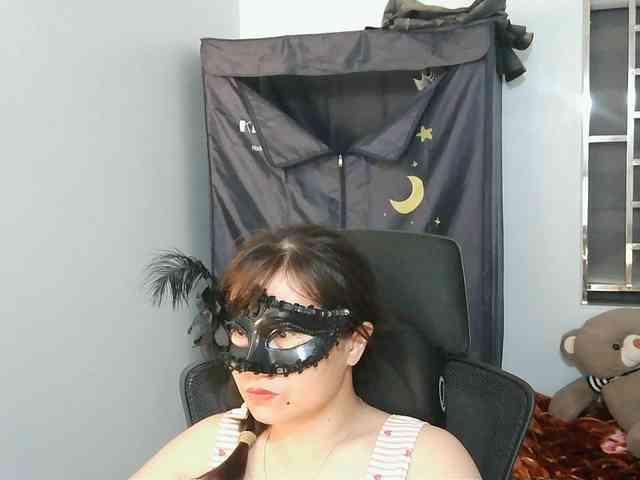 girl30slutty webcam