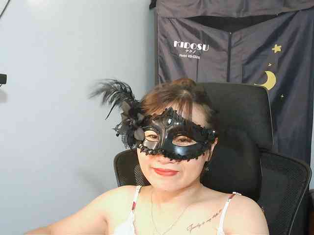 girl30slutty webcam