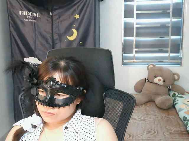 girl30slutty webcam