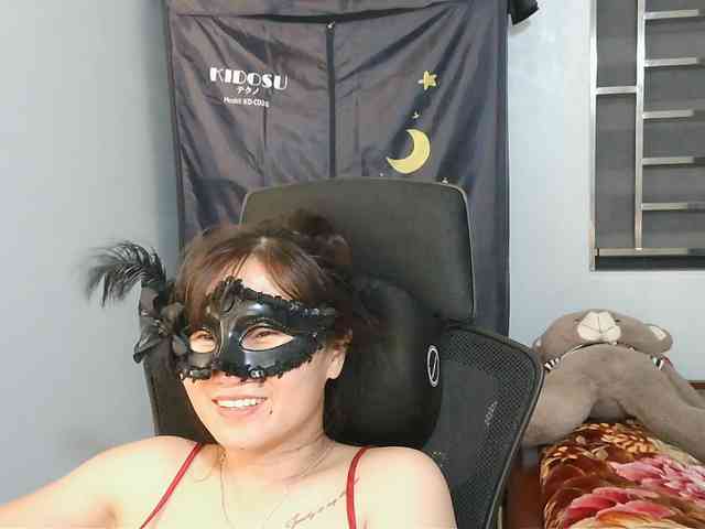 girl30slutty webcam