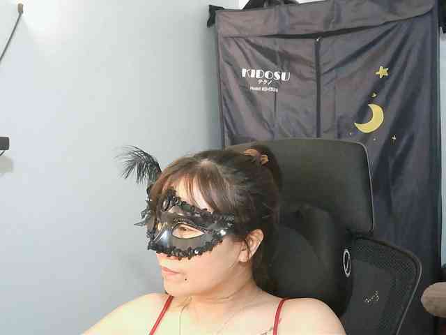 girl30slutty webcam