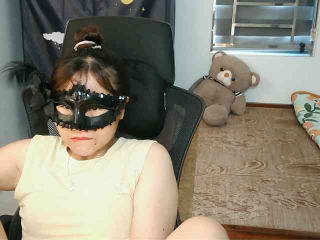 girl30slutty webcam