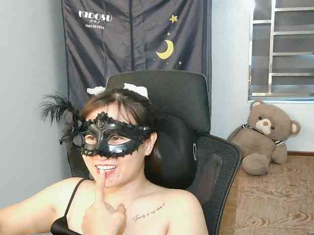 girl30slutty webcam