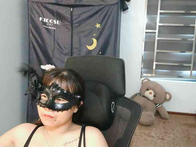girl30slutty webcam