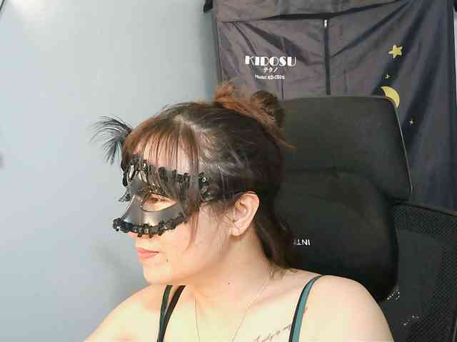girl30slutty webcam