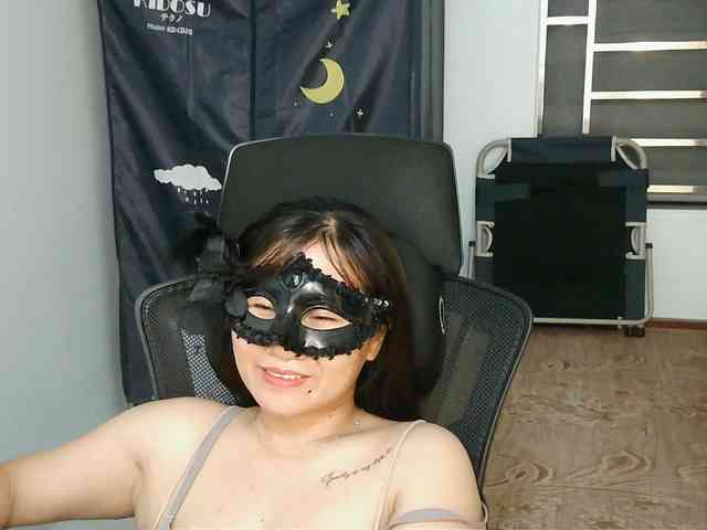 girl30slutty webcam