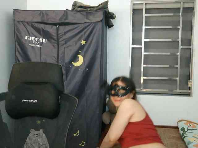girl30slutty webcam