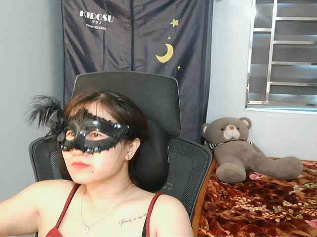 girl30slutty webcam