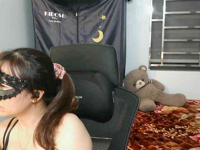 girl30slutty webcam