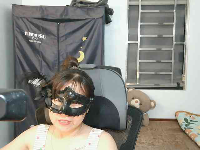 girl30slutty webcam