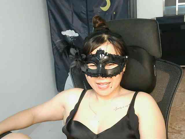 girl30slutty webcam