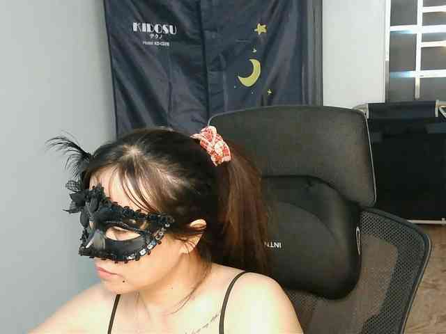 girl30slutty webcam