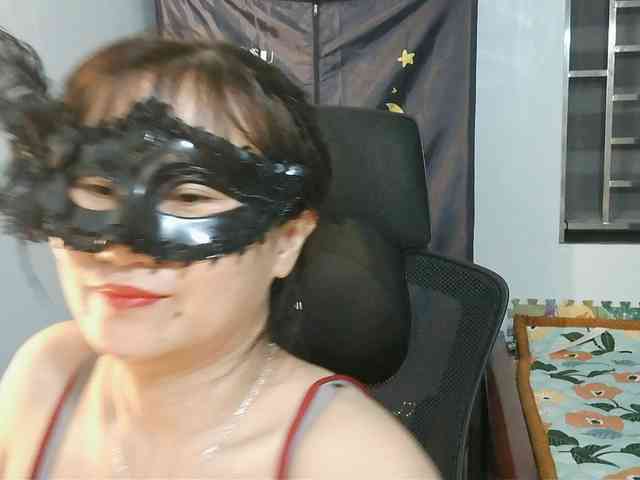 girl30slutty webcam