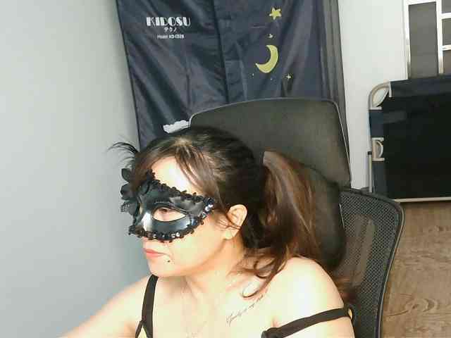 girl30slutty webcam