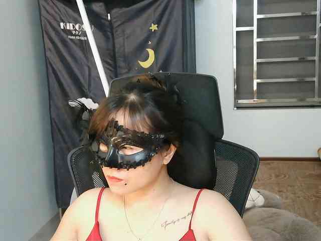 girl30slutty webcam