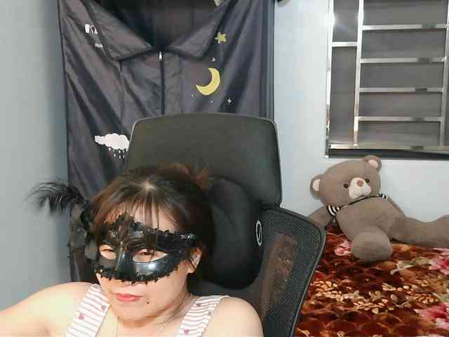 girl30slutty webcam