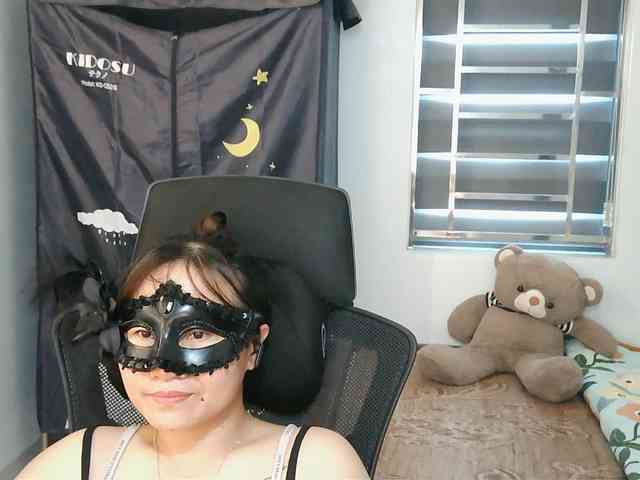 girl30slutty webcam