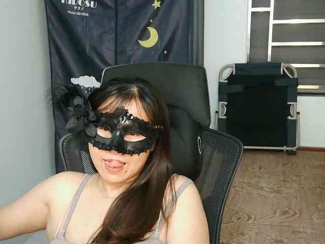 girl30slutty webcam