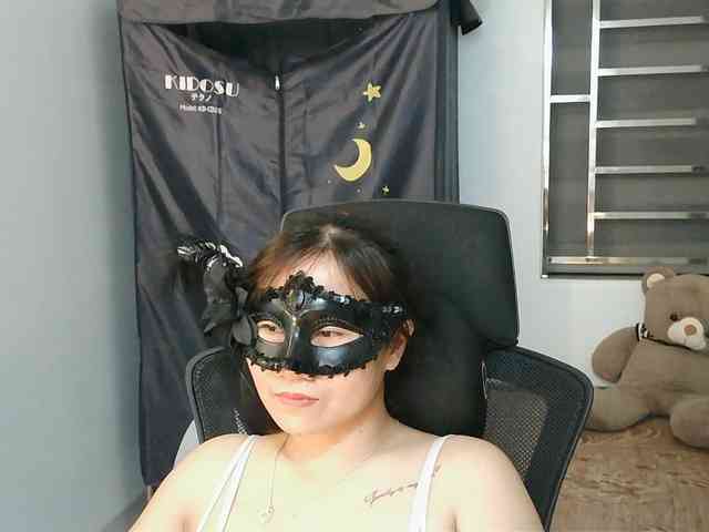 girl30slutty webcam