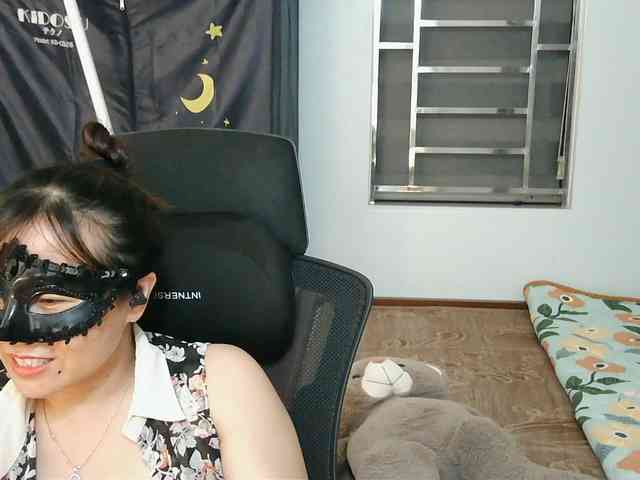 girl30slutty webcam