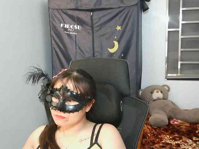 girl30slutty webcam