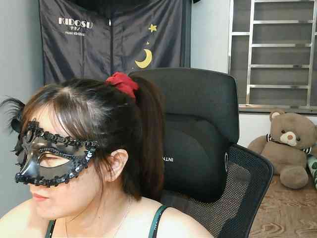 girl30slutty webcam