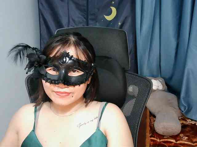 girl30slutty webcam