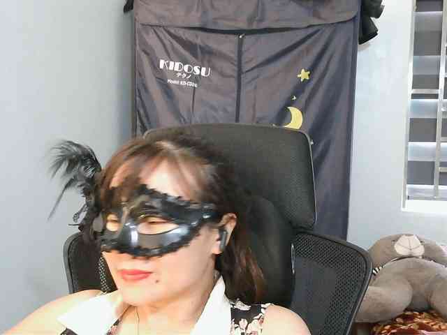 girl30slutty webcam