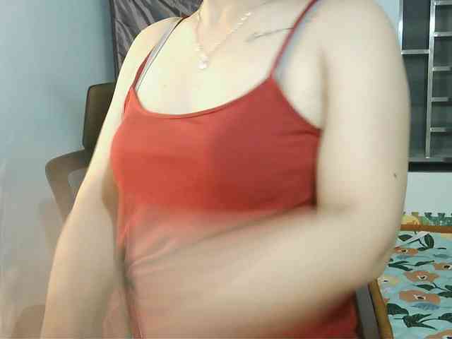 girl30slutty webcam