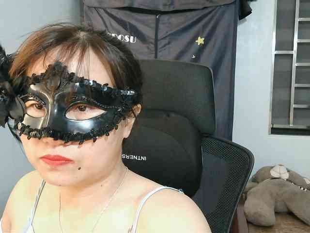 girl30slutty webcam