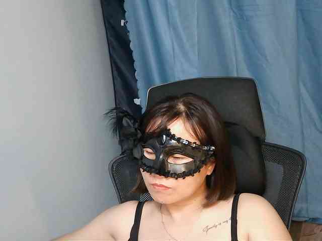 girl30slutty webcam