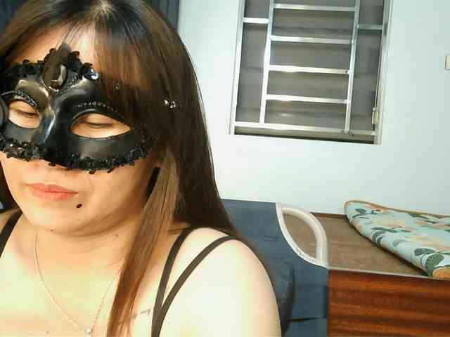 girl30slutty webcam