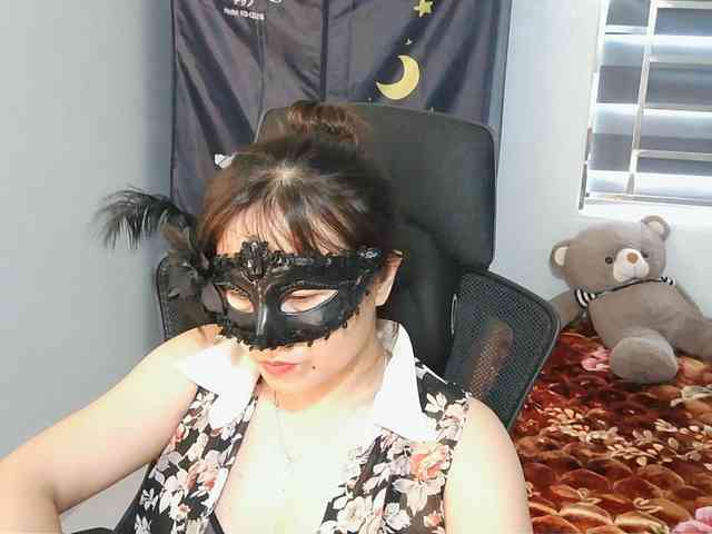girl30slutty webcam