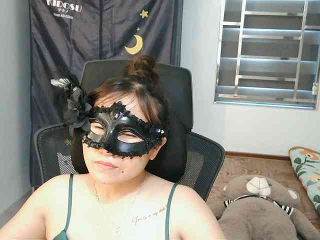girl30slutty webcam