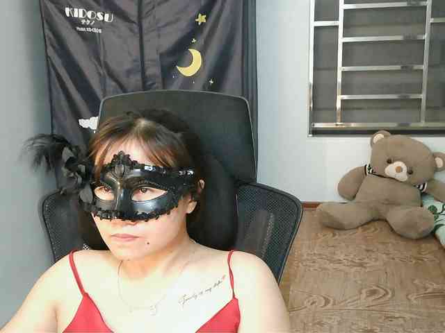 girl30slutty webcam