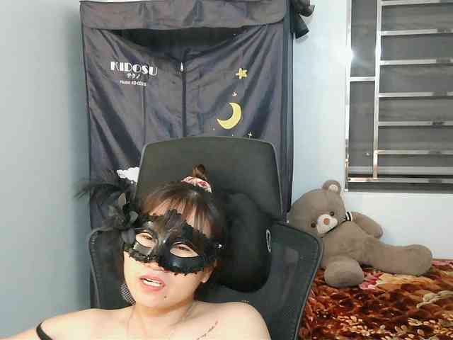 girl30slutty webcam