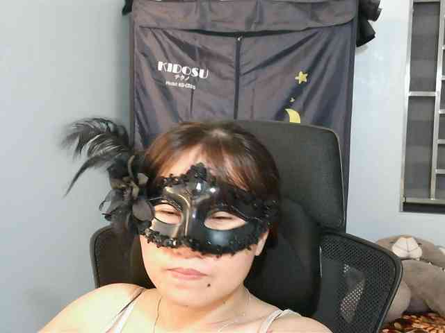girl30slutty webcam