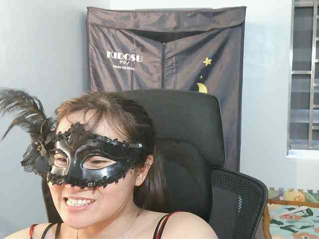girl30slutty webcam