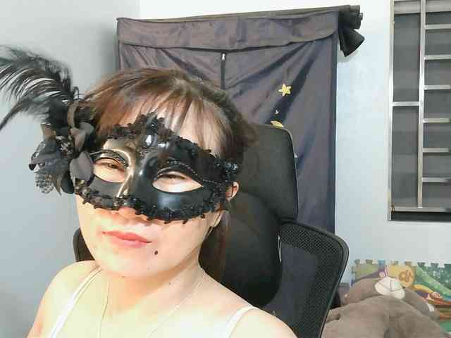 girl30slutty webcam