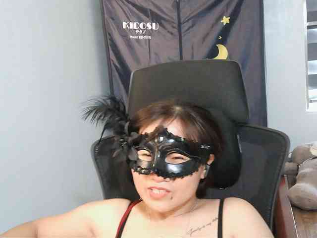 girl30slutty webcam