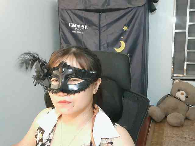 girl30slutty webcam
