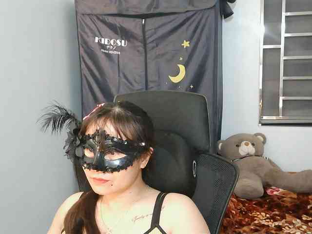 girl30slutty webcam