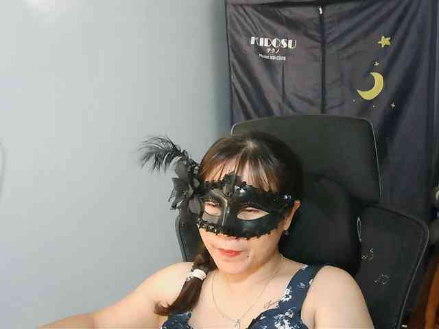 girl30slutty webcam